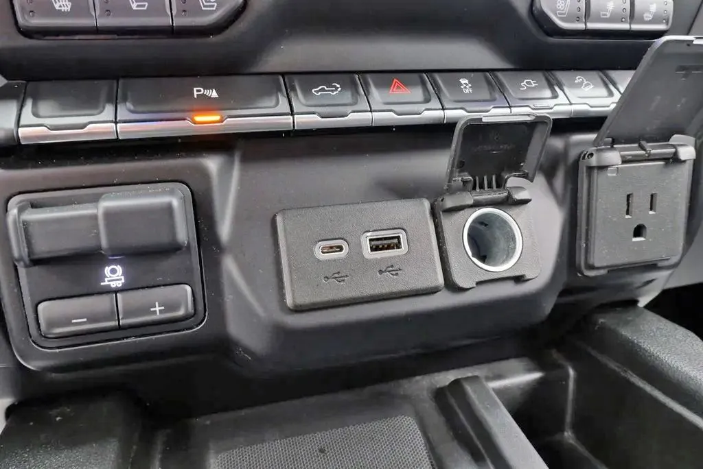 2021 GMC Sierra 2500HD SLT - Photo 28