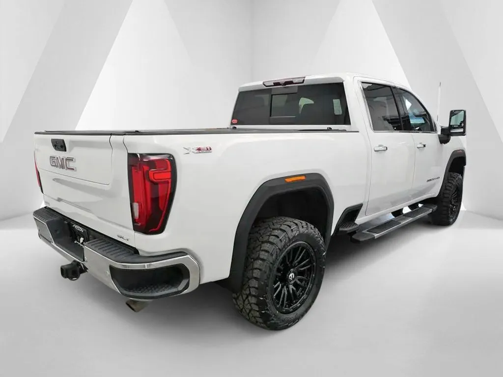 2021 GMC Sierra 2500HD SLT - Photo 7