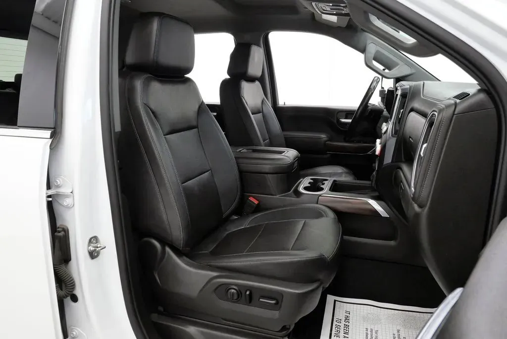 2021 GMC Sierra 2500HD SLT - Photo 16