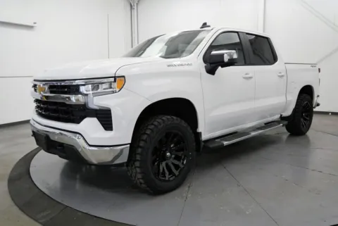 Another view of 2024 Chevrolet Silverado 1500 LT for sale in Cambridge, OH at Cambridge Truck
