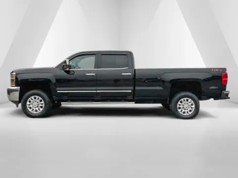 More photos of 2019 Chevrolet Silverado 3500 HD LTZ at Cambridge Truck, OH