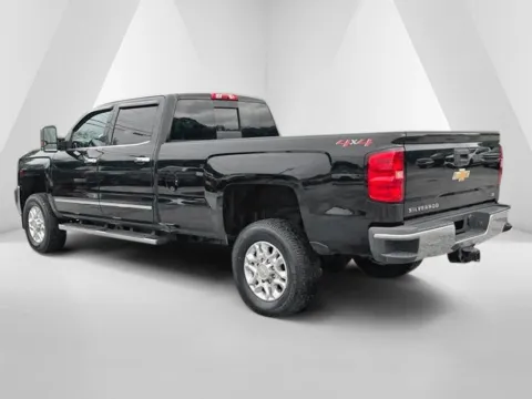 More photos of 2019 Chevrolet Silverado 3500 HD LTZ at Cambridge Truck, OH