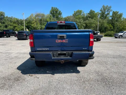 More photos of 2018 GMC Sierra 1500 SLE at Cambridge Truck, OH