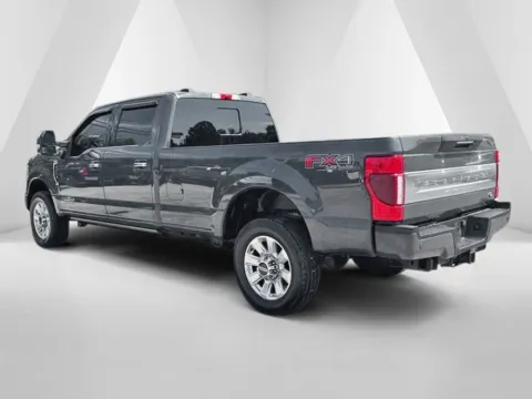 More photos of 2021 Ford F-350SD Platinum at Cambridge Truck, OH