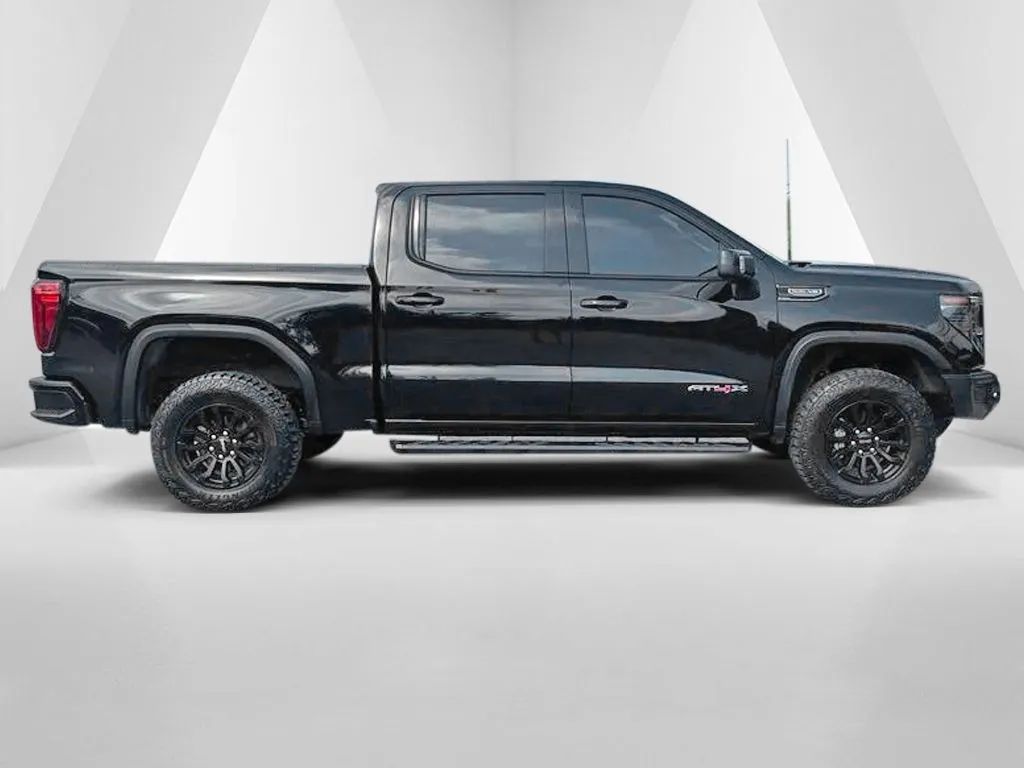 2023 GMC Sierra 1500 AT4X - Photo 9