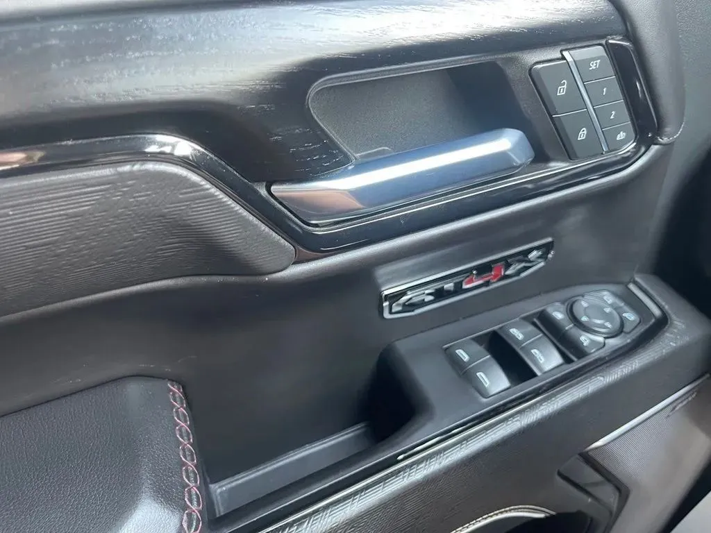 2023 GMC Sierra 1500 AT4X - Photo 33