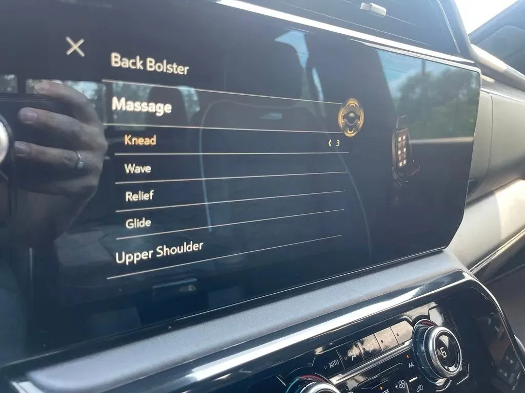 2023 GMC Sierra 1500 AT4X - Photo 34
