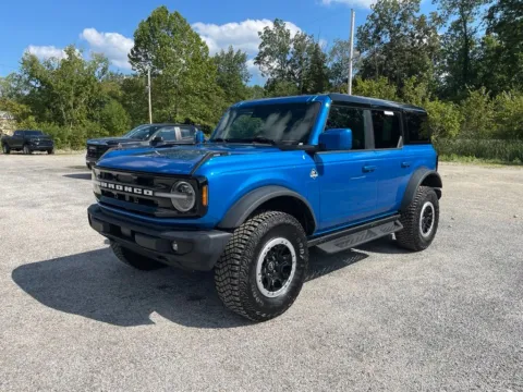 Another view of 2024 Ford Bronco Outer Banks for sale in Cambridge, OH at Cambridge Truck