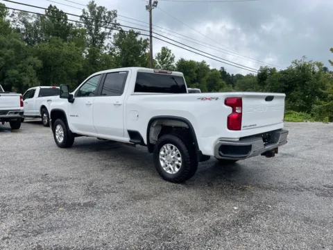 More photos of 2022 Chevrolet Silverado 2500 HD LT at Cambridge Truck, OH