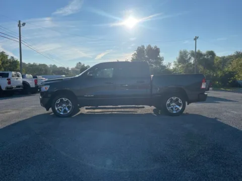 More photos of 2019 Ram 1500 Big Horn/Lone Star at Cambridge Truck, OH