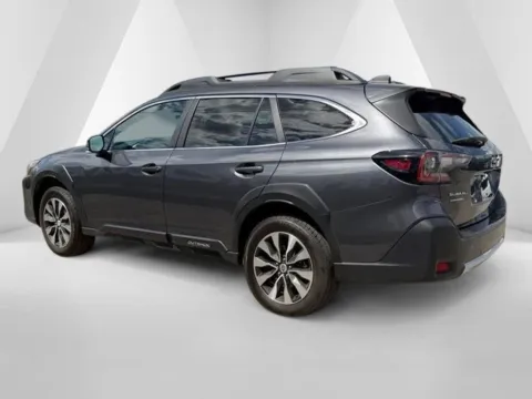More photos of 2023 Subaru Outback Limited at Cambridge Truck, OH