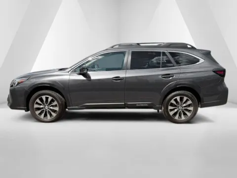 More photos of 2023 Subaru Outback Limited at Cambridge Truck, OH