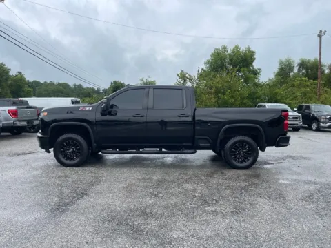 More photos of 2022 Chevrolet Silverado 2500 HD LT at Cambridge Truck, OH
