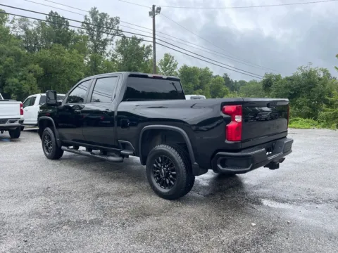 More photos of 2022 Chevrolet Silverado 2500 HD LT at Cambridge Truck, OH