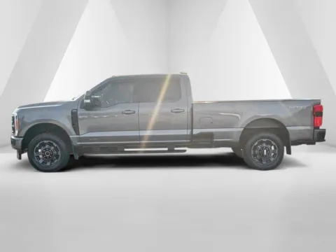 More photos of 2023 Ford F-250SD Lariat at Cambridge Truck, OH
