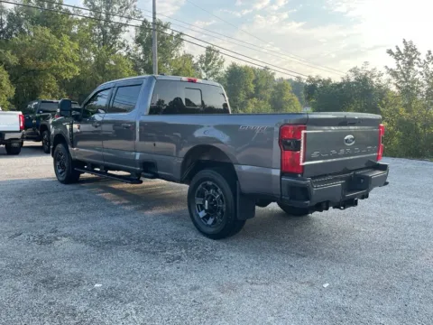More photos of 2023 Ford F-250SD Lariat at Cambridge Truck, OH