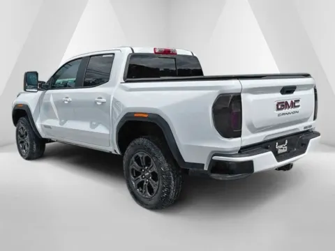 More photos of 2024 GMC Canyon Elevation at Cambridge Truck, OH