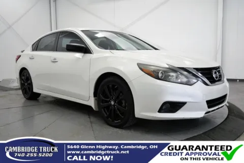 White 2017 Nissan Altima 2.5 SR for sale in Cambridge, OH