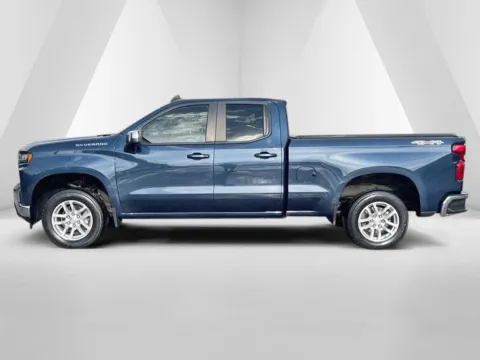 More photos of 2020 Chevrolet Silverado 1500 LT at Cambridge Truck, OH