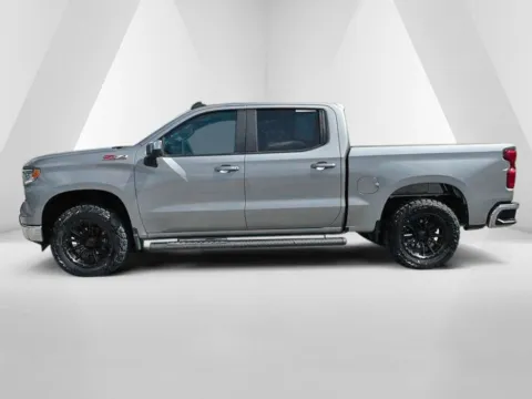 More photos of 2023 Chevrolet Silverado 1500 LT at Cambridge Truck, OH