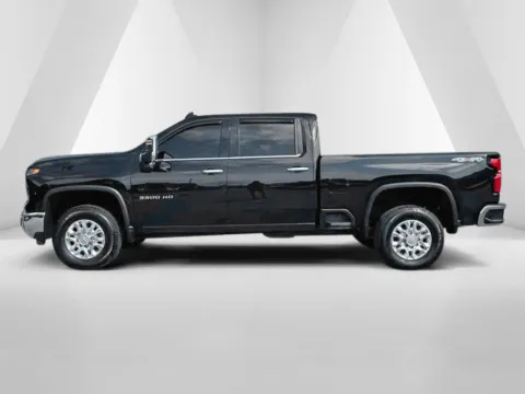 More photos of 2024 Chevrolet Silverado 3500 HD LTZ at Cambridge Truck, OH