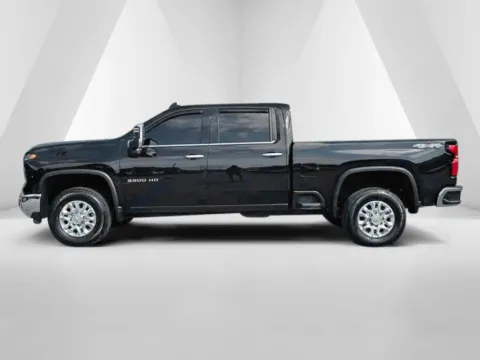 More photos of 2024 Chevrolet Silverado 3500 HD LTZ at Cambridge Truck, OH
