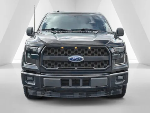 More photos of 2017 Ford F-150 XLT at Cambridge Truck, OH