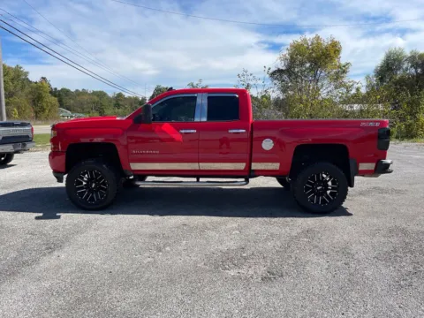 More photos of 2017 Chevrolet Silverado 1500 LT at Cambridge Truck, OH
