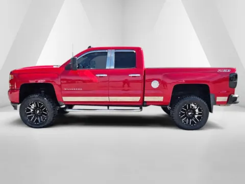 More photos of 2017 Chevrolet Silverado 1500 LT at Cambridge Truck, OH