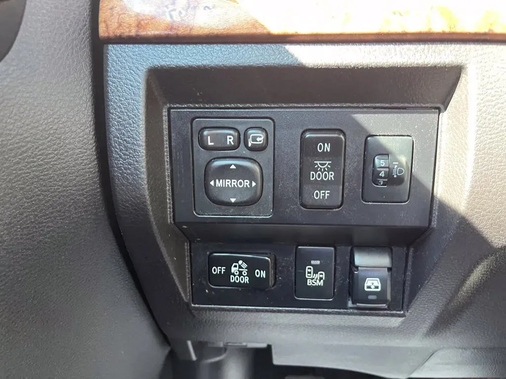 2016 Toyota Tundra Platinum - Photo 33