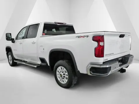 More photos of 2020 Chevrolet Silverado 2500 HD LT at Cambridge Truck, OH