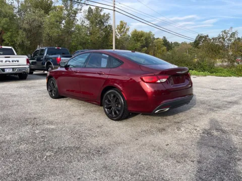 More photos of 2015 Chrysler 200 S at Cambridge Truck, OH
