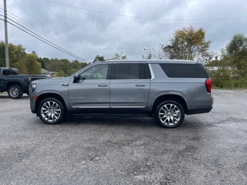 More photos of 2022 GMC Yukon XL SLT at Cambridge Truck, OH