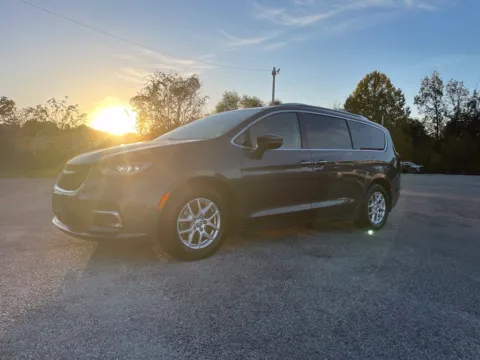 Another view of 2021 Chrysler Pacifica Touring L for sale in Cambridge, OH at Cambridge Truck