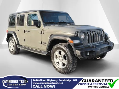 Gray 2019 Jeep Wrangler Unlimited Sport S for sale in Cambridge, OH