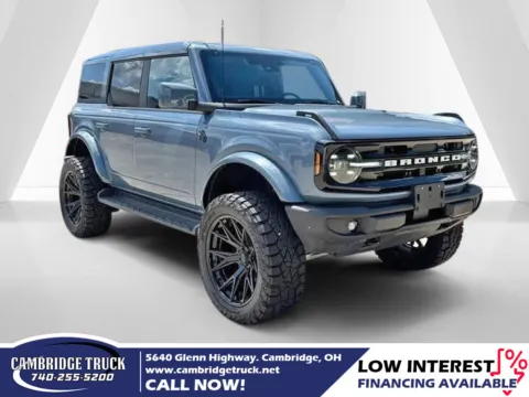 Gray 2025 Ford Bronco Outer Banks for sale in Cambridge, OH