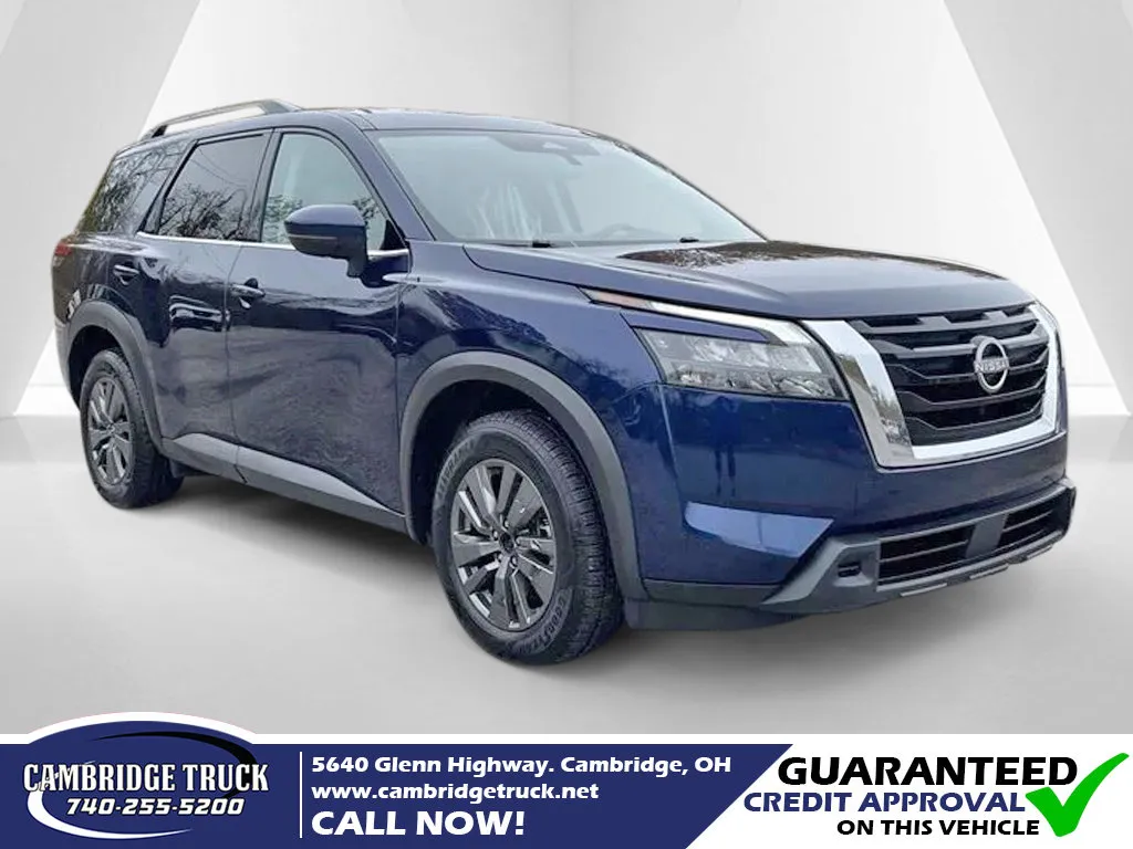 2024 Nissan Pathfinder SV