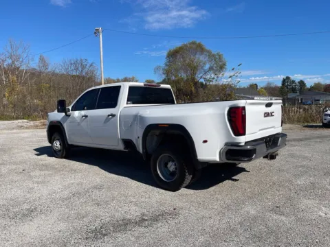 More photos of 2024 GMC Sierra 3500 HD Pro at Cambridge Truck, OH