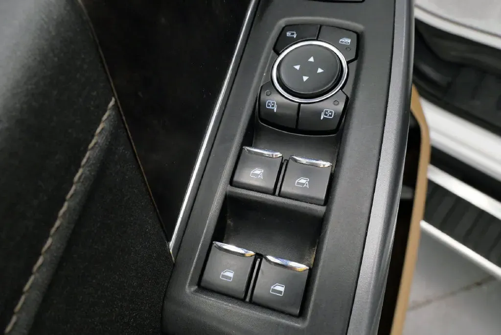 2023 Ford F-250 Super Duty Lariat - Photo 15