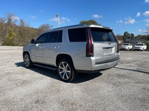 More photos of 2020 Cadillac Escalade Luxury at Cambridge Truck, OH
