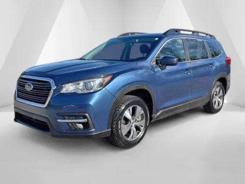 More photos of 2022 Subaru Ascent Premium at Cambridge Truck, OH