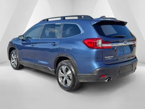 More photos of 2022 Subaru Ascent Premium at Cambridge Truck, OH