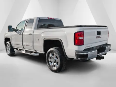 More photos of 2018 GMC Sierra 2500 HD SLT at Cambridge Truck, OH