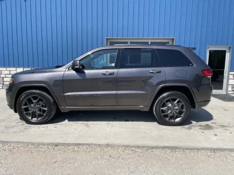 More photos of 2021 Jeep Grand Cherokee 80th Anniversary Edition at Cambridge Truck, OH