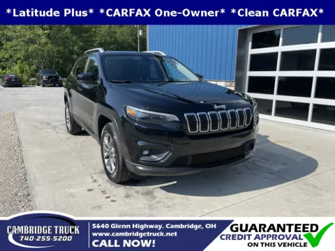 Black 2019 Jeep Cherokee Latitude Plus for sale in Cambridge, OH