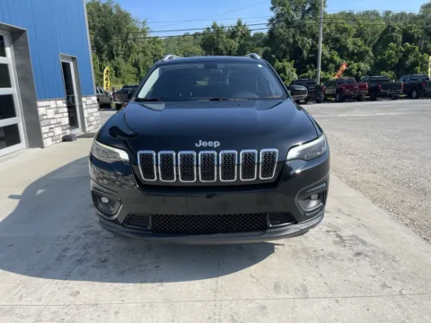 Photos of 2019 Jeep Cherokee Latitude Plus for sale in Cambridge, OH at Cambridge Truck