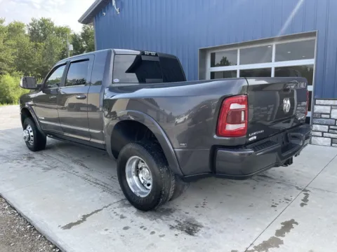 More photos of 2019 Ram 3500 Limited at Cambridge Truck, OH