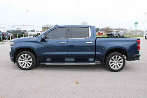 More photos of 2021 Chevrolet Silverado 1500 High Country at Cambridge Truck, OH