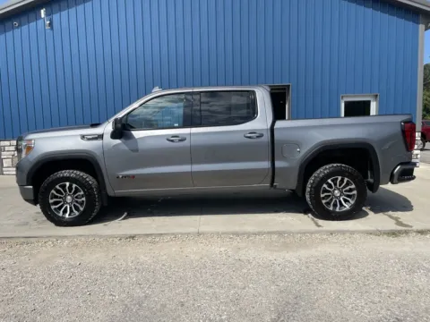 More photos of 2021 GMC Sierra 1500 AT4 at Cambridge Truck, OH