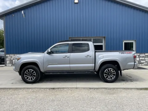 More photos of 2021 Toyota Tacoma TRD Sport at Cambridge Truck, OH